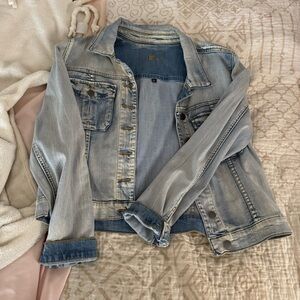 light wash cropped denim jacket